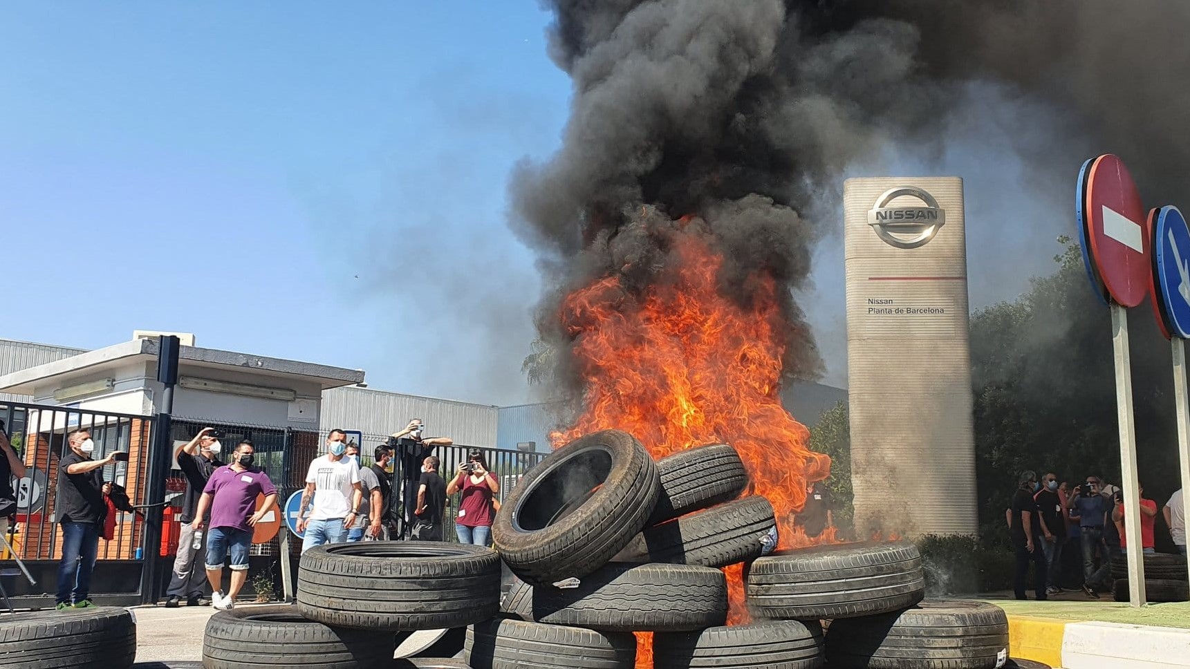 Nissan to close three production plants in Barcelona, Spain