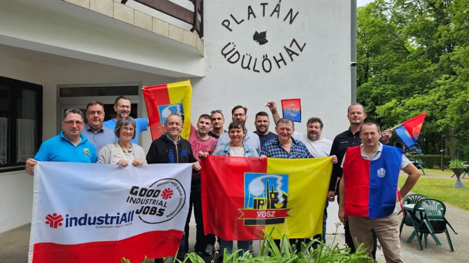 Hungarian Unions plan to organise battery factories